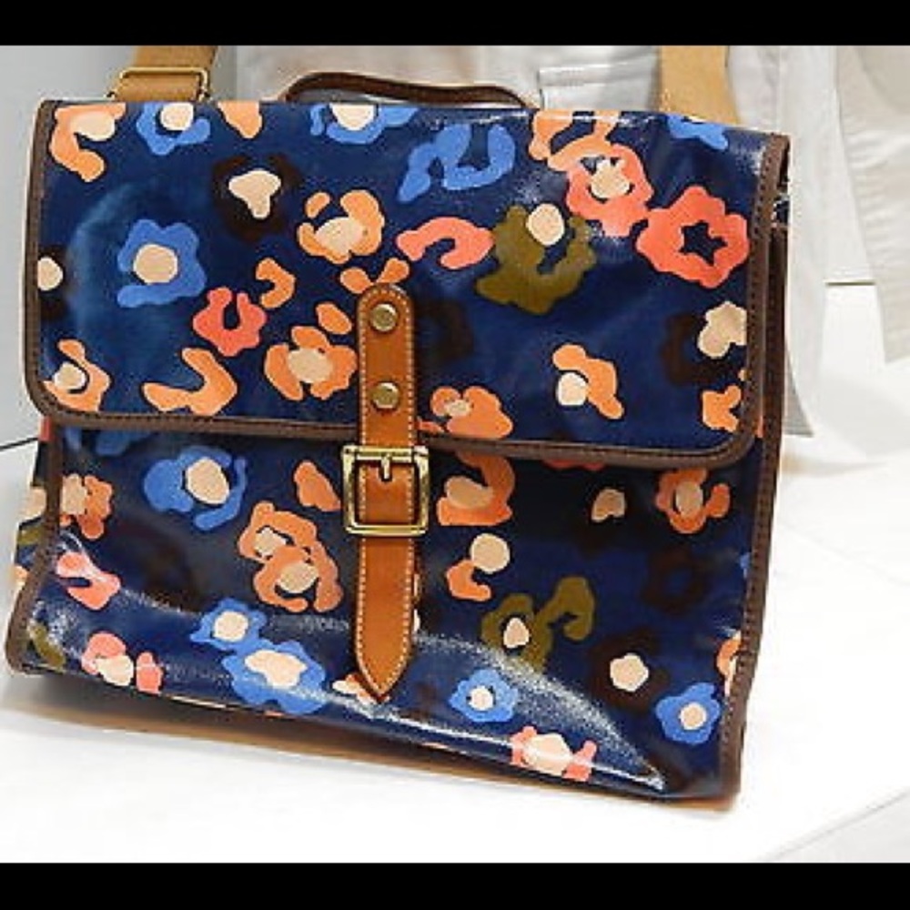 Fossil Key Per Floral Flap Crossbody Purse